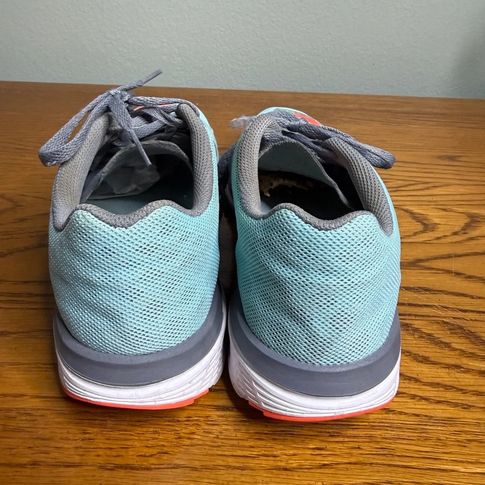 Nike Women's Gray and Blue Running Shoes size 10 - Picture 5 of 8